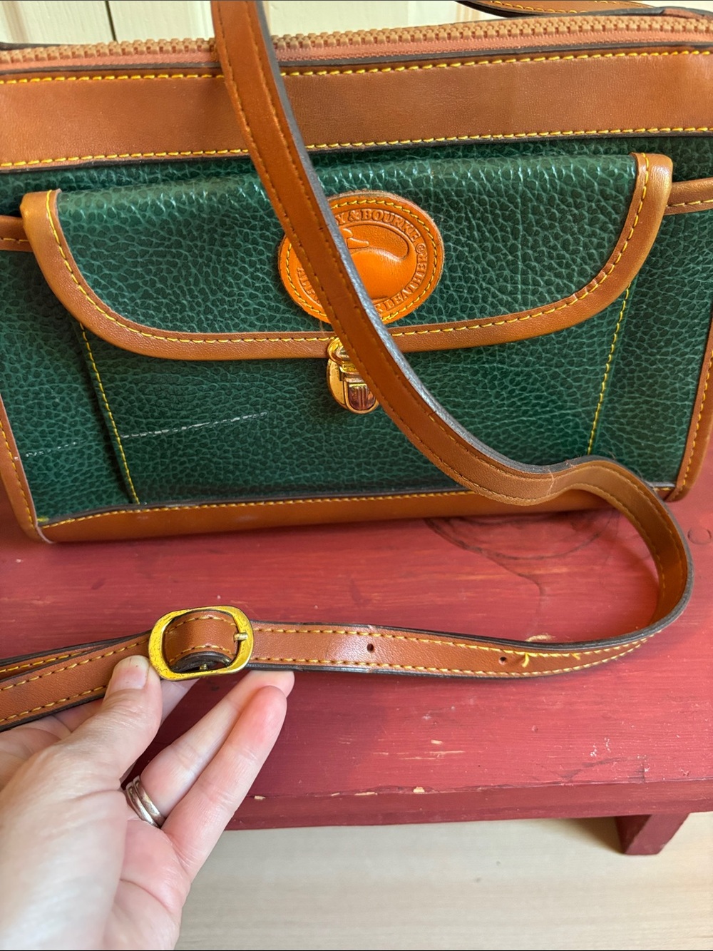 Dooney & Bourke Green and Tan Leather Satchel Shoulder crossbody Bag - Picture 2 of 15